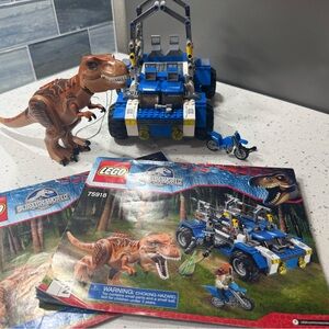 LEGO Jurassic World Blue and Tan Dinosaur Adventure Set